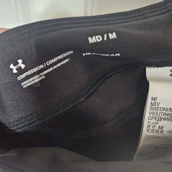 Under Armour heatgear Compression Black Leggings size M - Picture 3 of 3